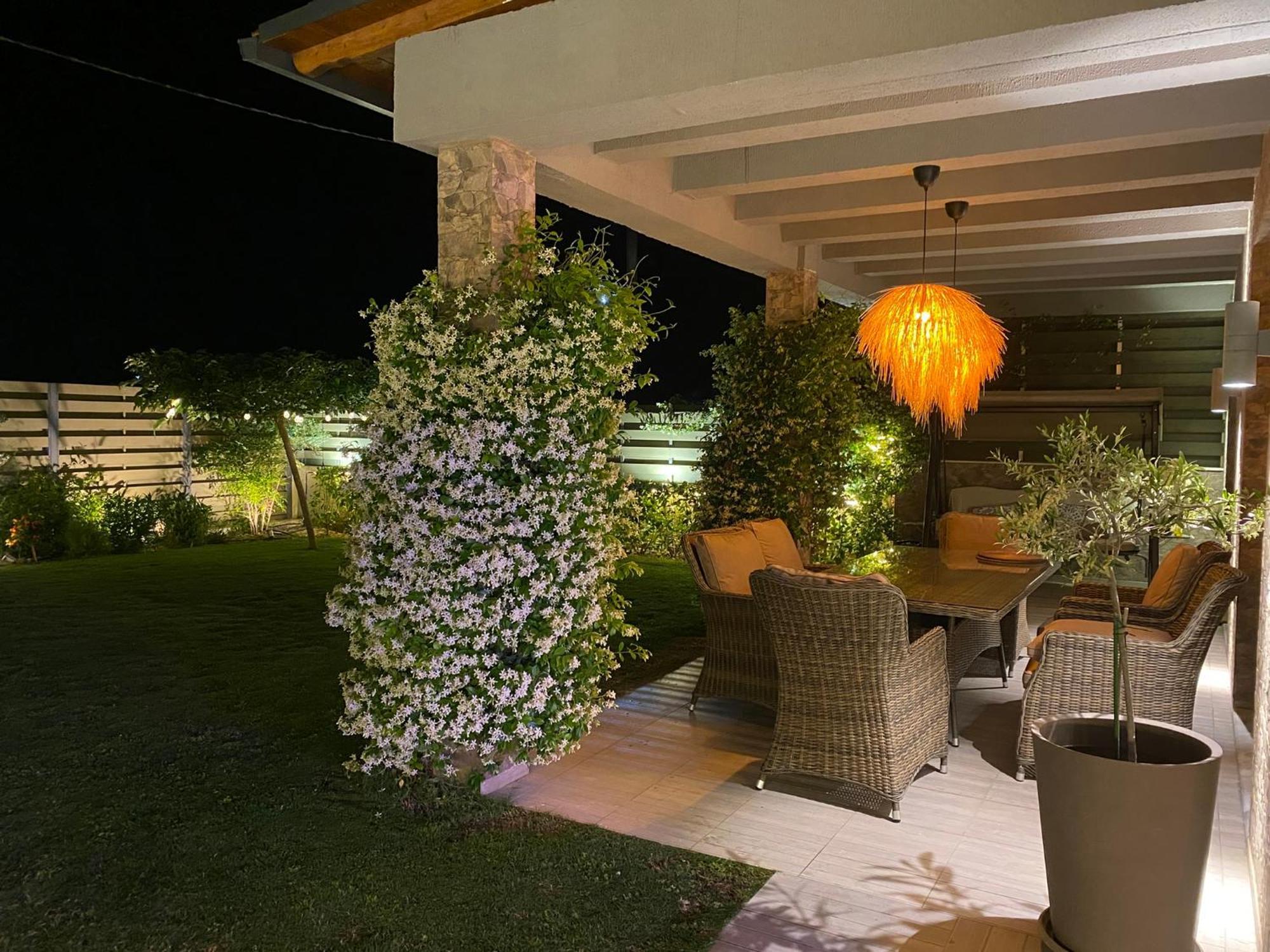 Villa Eli - Luxury Nature Getaway - Strategically Located For Beach Exploration - Onsite Power For Electric Vehicle فوركا المظهر الخارجي الصورة